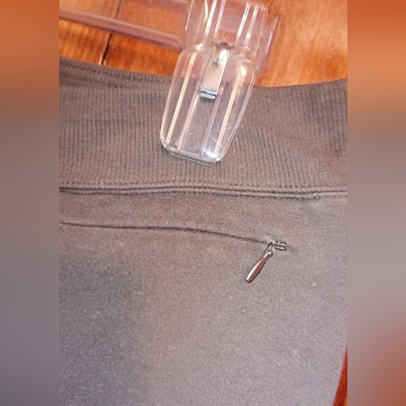 🆓 With $25 Dollar Purchase! Danskin (now) Capri workout pants - Picture 5 of 5